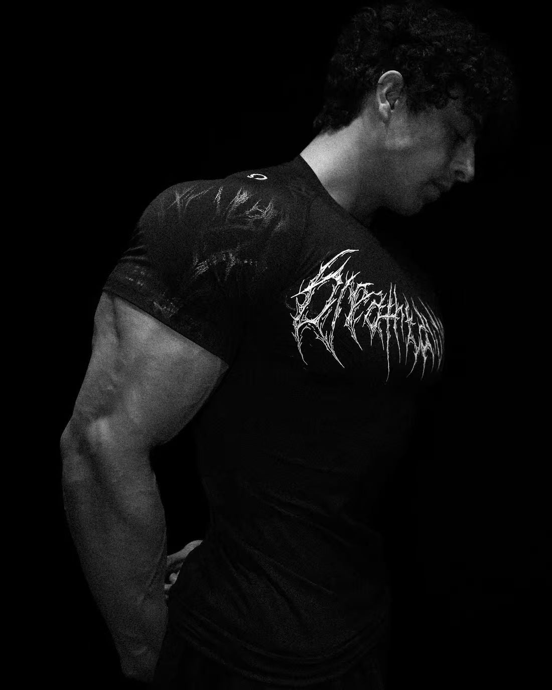 Round Neck Short-Sleeved